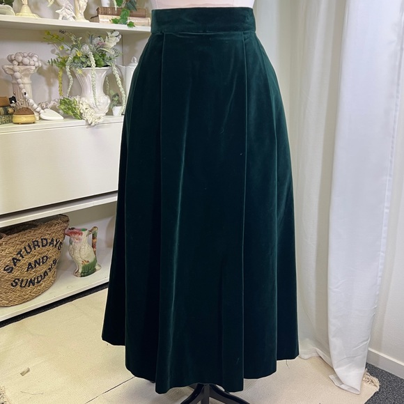 Laura Ashley Dresses & Skirts - Laura Ashley Vintage Velvet Maxi Skirt in Forest Green